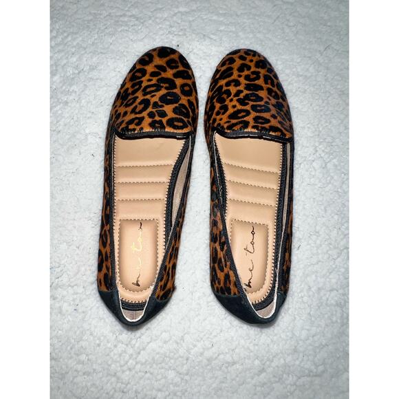ME TOO Yale Leopard Print Genuine Fur Leather
Loafers flats - size 7 - Picture 12 of 13